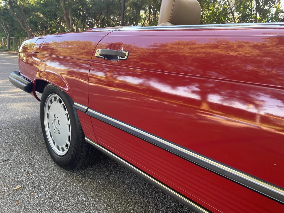 1987 Mercedes-Benz R107 SL-Class - Image 18 of 31