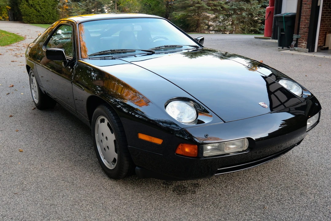 1987 Porsche 928 S4 - Image 30 of 31