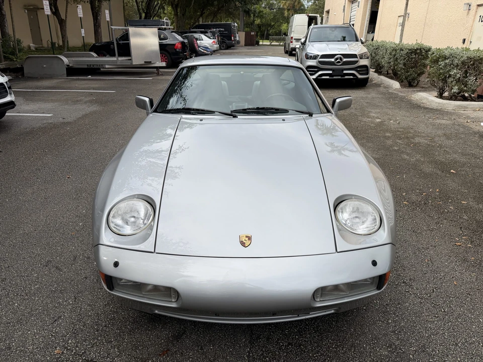 1987 Porsche 928 S4 - Image 16 of 31