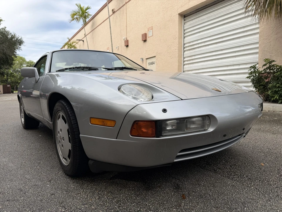 1987 Porsche 928 S4 - Image 19 of 31