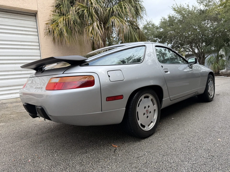 1987 Porsche 928 S4 - Image 22 of 31
