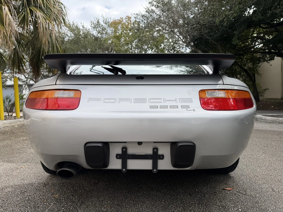 1987 Porsche 928 S4 - Image 24 of 31