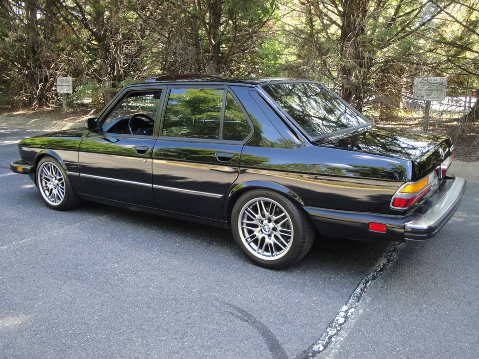 1988 BMW E28 5 Series - Image 11 of 31