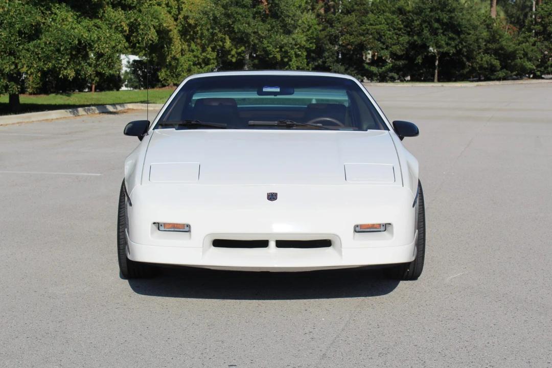 1988 Pontiac Fiero GT - Image 6 of 31