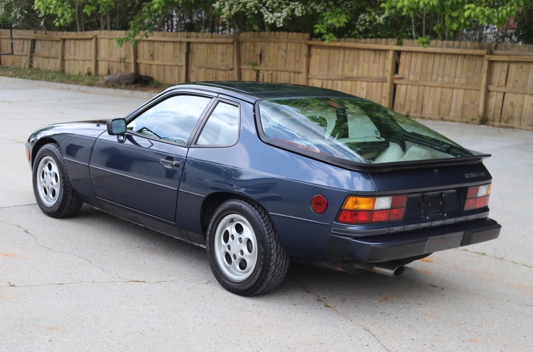 1988 Porsche 924 S - Image 4 of 31