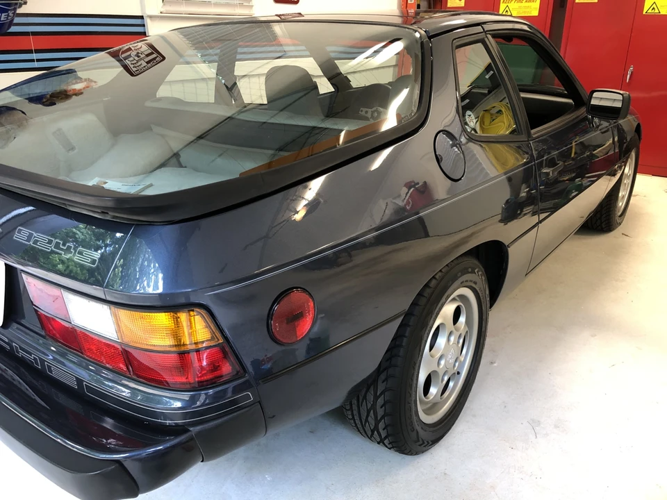 1988 Porsche 924 S - Image 11 of 31