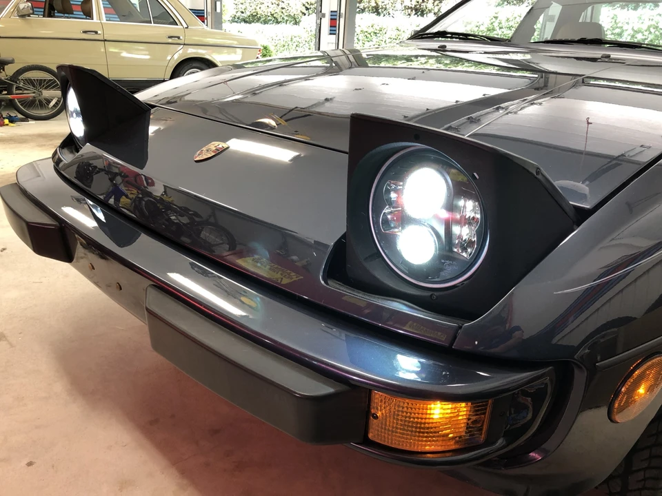 1988 Porsche 924 S - Image 12 of 31