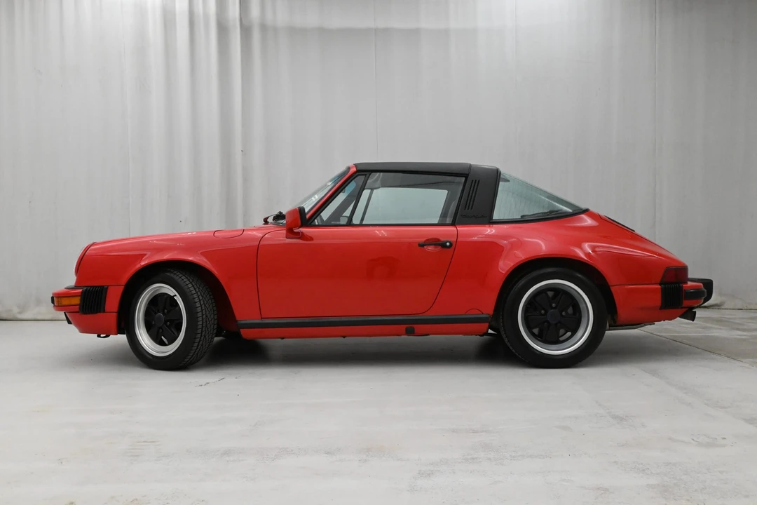 1989 Porsche 911 Carrera 3.2 - Image 14 of 31