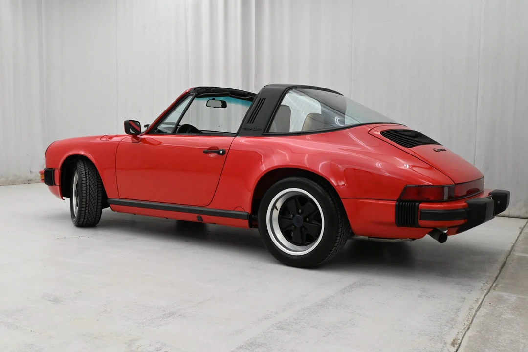 1989 Porsche 911 Carrera 3.2 - Image 5 of 31