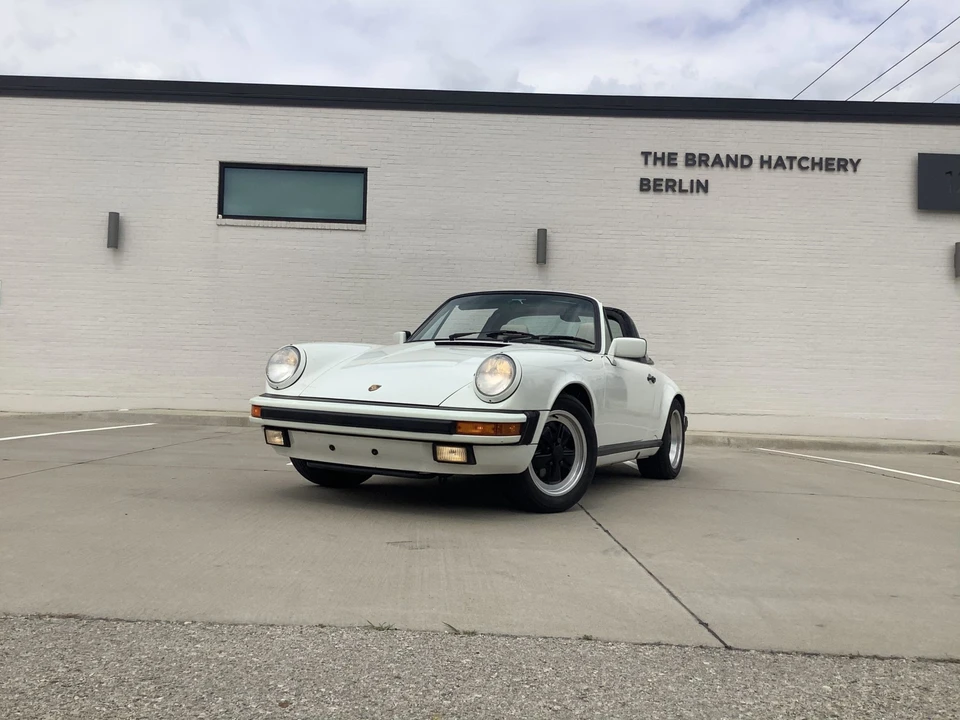 1989 Porsche 911 Carrera 3.2 - Image 15 of 31