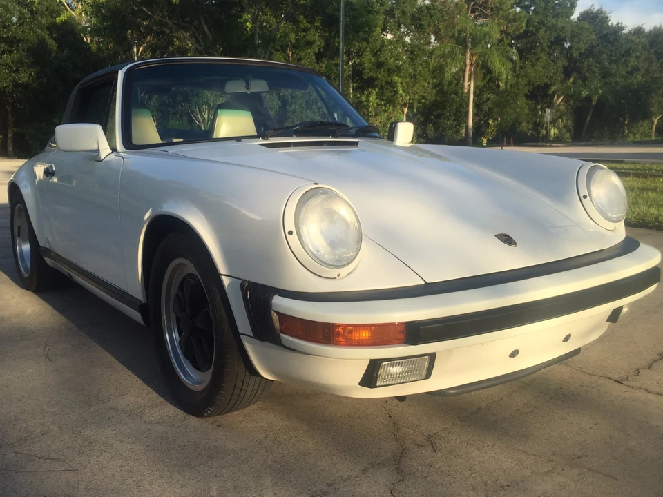 1989 Porsche 911 Carrera 3.2 - Image 19 of 31
