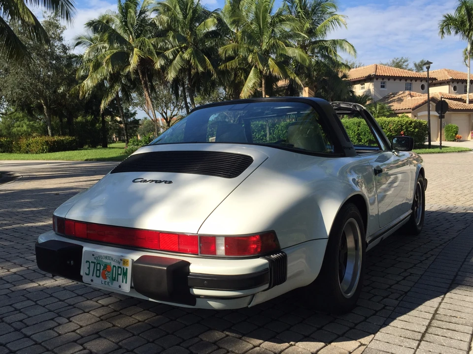 1989 Porsche 911 Carrera 3.2 - Image 7 of 31