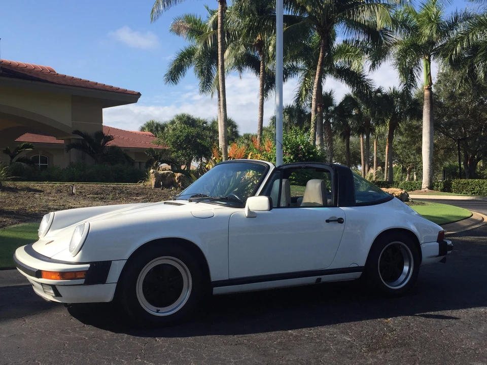 1989 Porsche 911 Carrera 3.2 - Image 15 of 31
