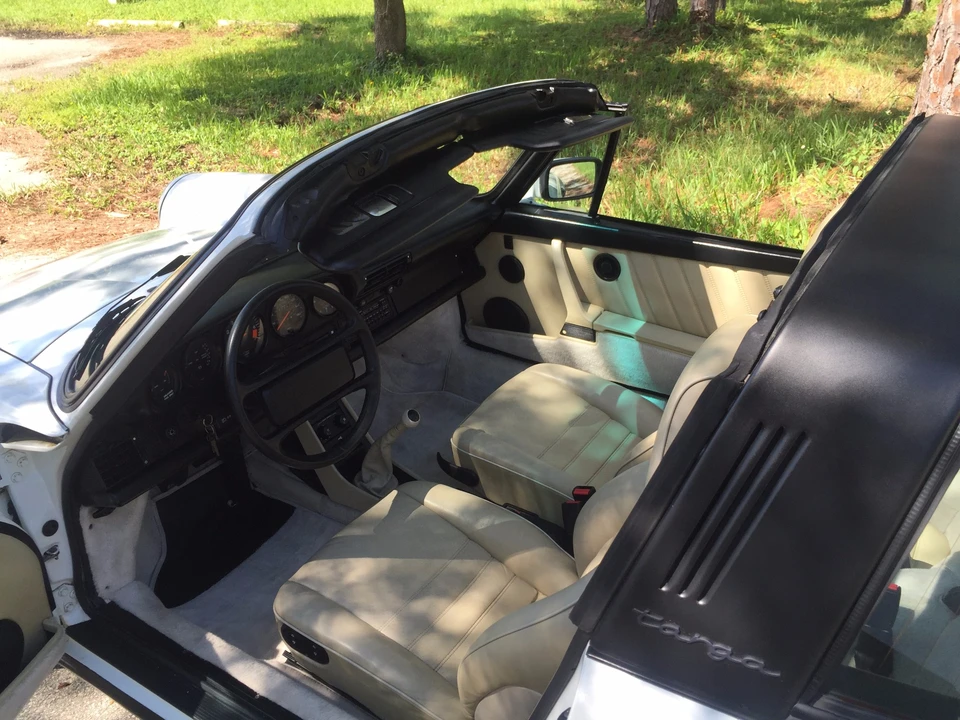 1989 Porsche 911 Carrera 3.2 - Image 29 of 31