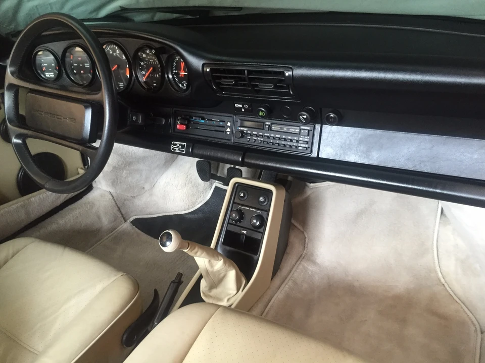 1989 Porsche 911 Carrera 3.2 - Image 24 of 31