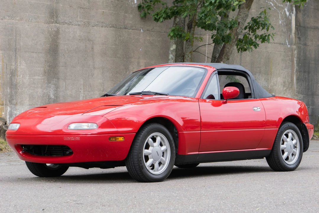 1990 Mazda NA MX-5 Miata - Image 9 of 31