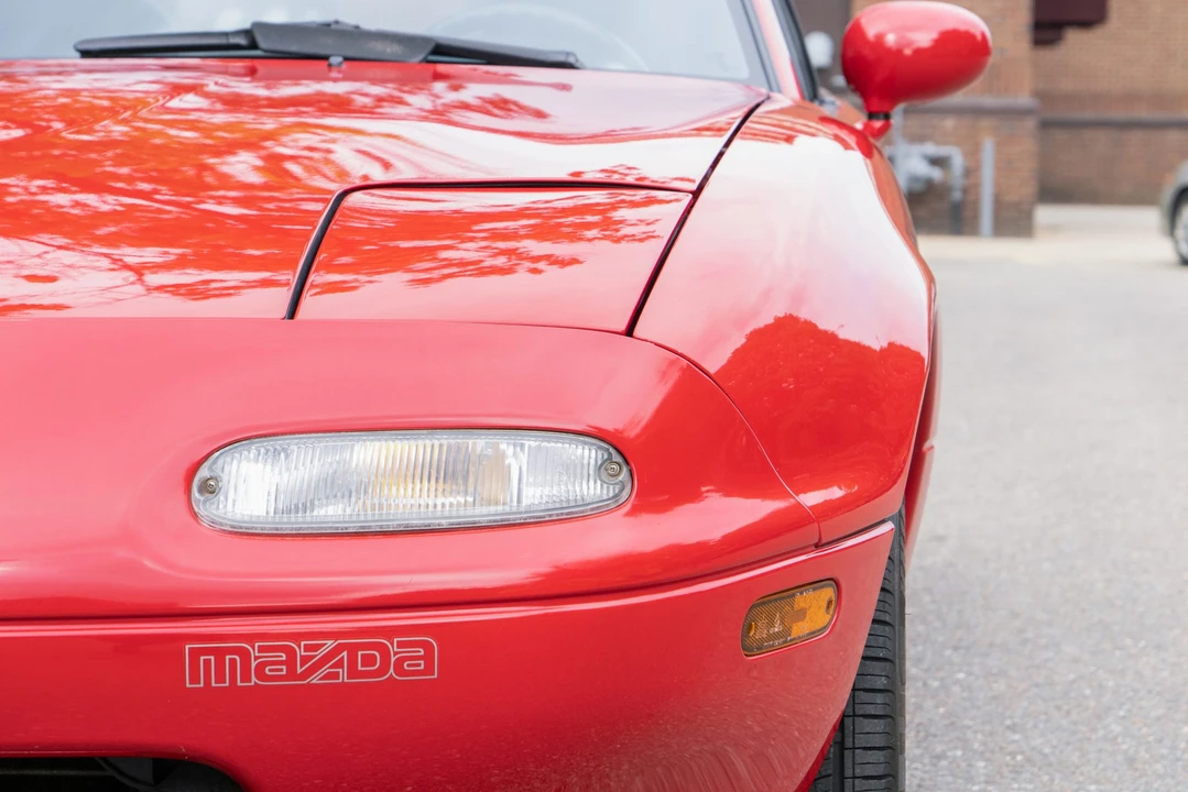 1990 Mazda NA MX-5 Miata - Image 18 of 31