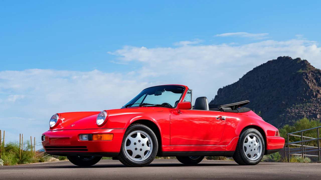 1990 Porsche 964 Carrera 4 - Image 2 of 31