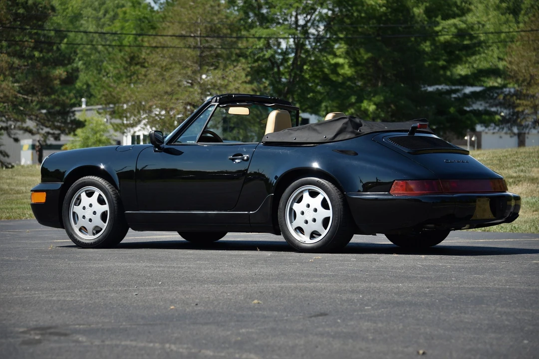 1990 Porsche 964 Carrera 4 - Image 8 of 31