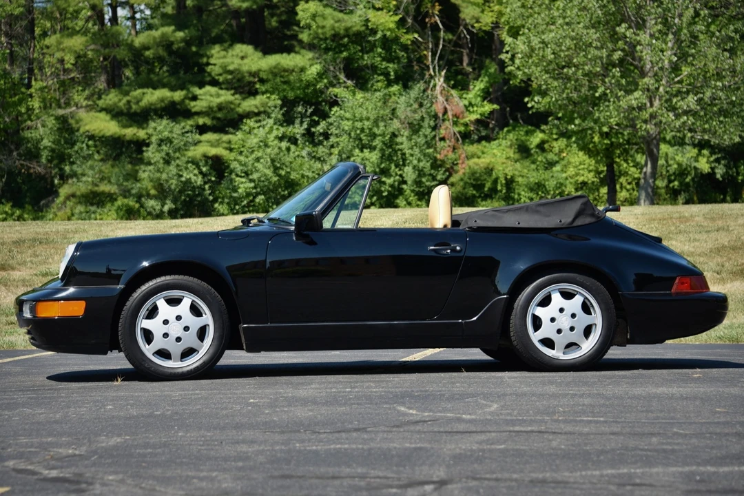 1990 Porsche 964 Carrera 4 - Image 7 of 31