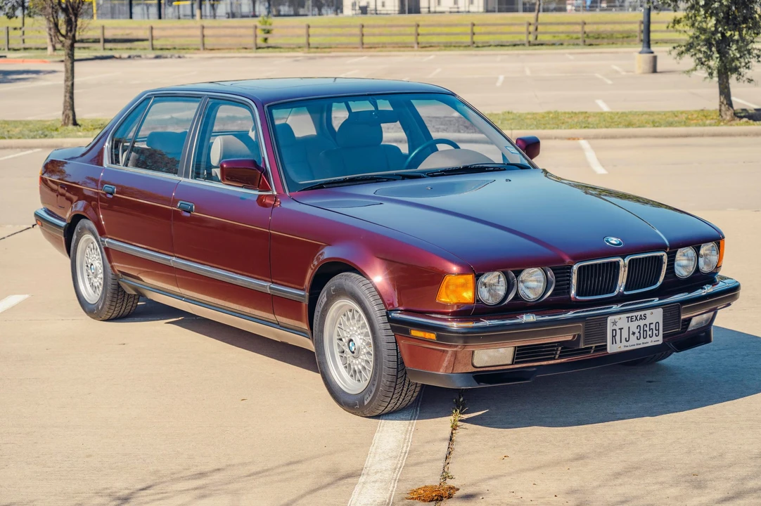 1991 BMW E32 7 Series - Image 8 of 31