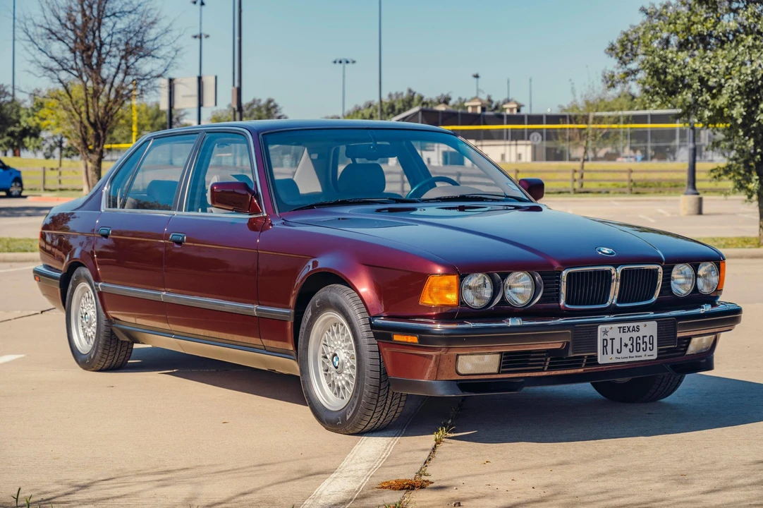 1991 BMW E32 7 Series - Image 9 of 31