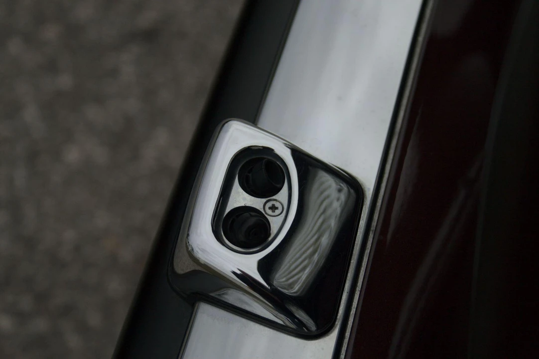 1991 BMW E32 7 Series - Image 22 of 31