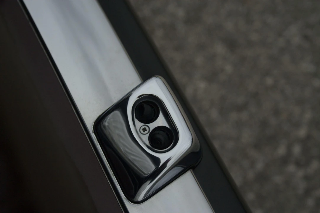 1991 BMW E32 7 Series - Image 21 of 31