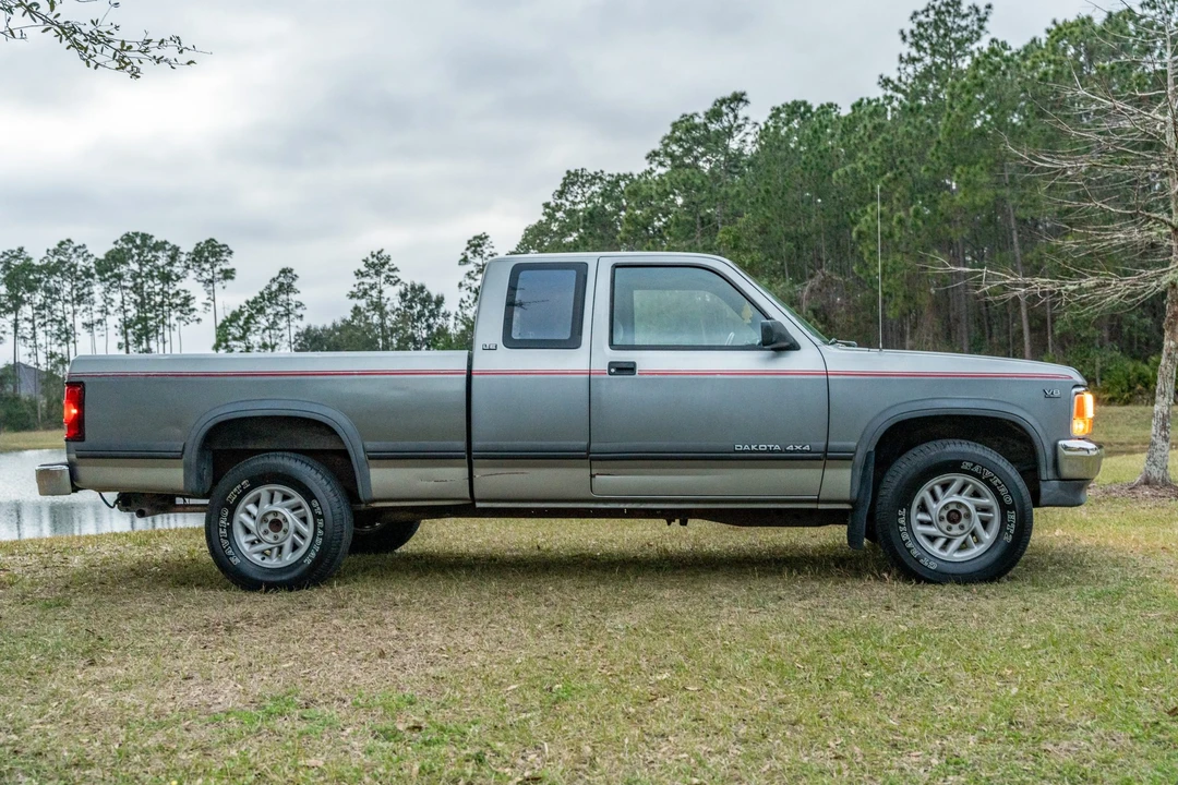 1991 Dodge Dakota 1st Gen - Image 11 of 31
