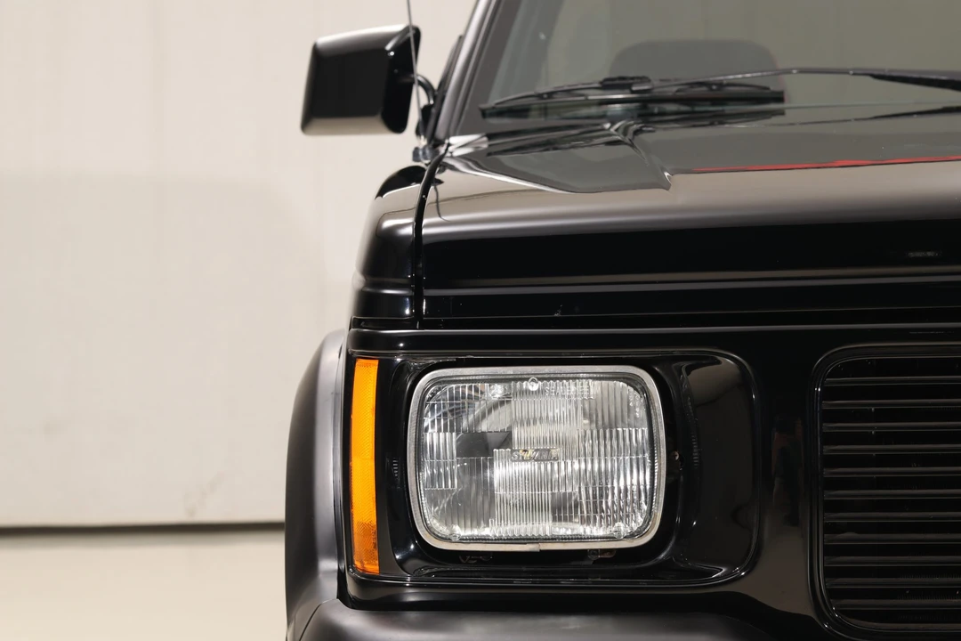 1991 GMC Syclone - Image 27 of 31