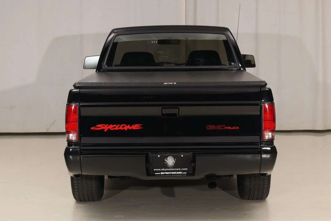 1991 GMC Syclone - Image 6 of 31