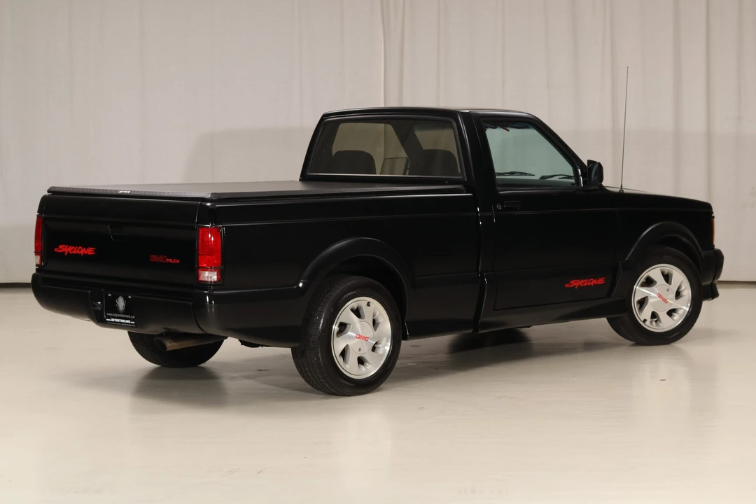 1991 GMC Syclone - Image 5 of 31