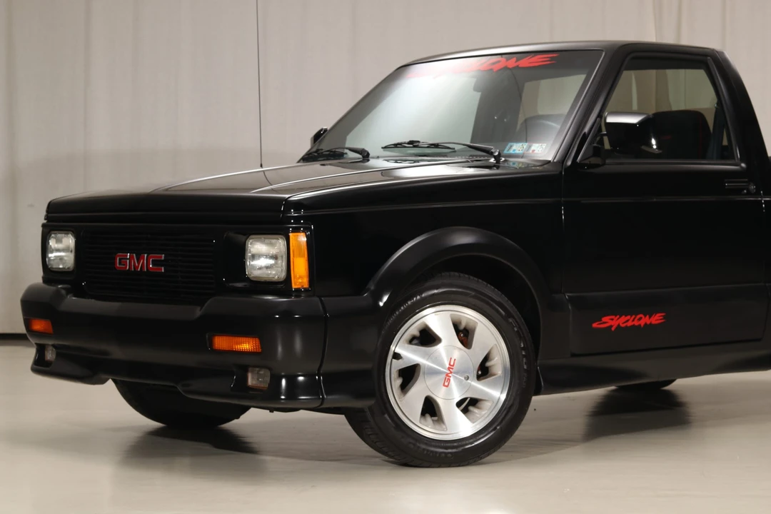 1991 GMC Syclone - Image 25 of 31