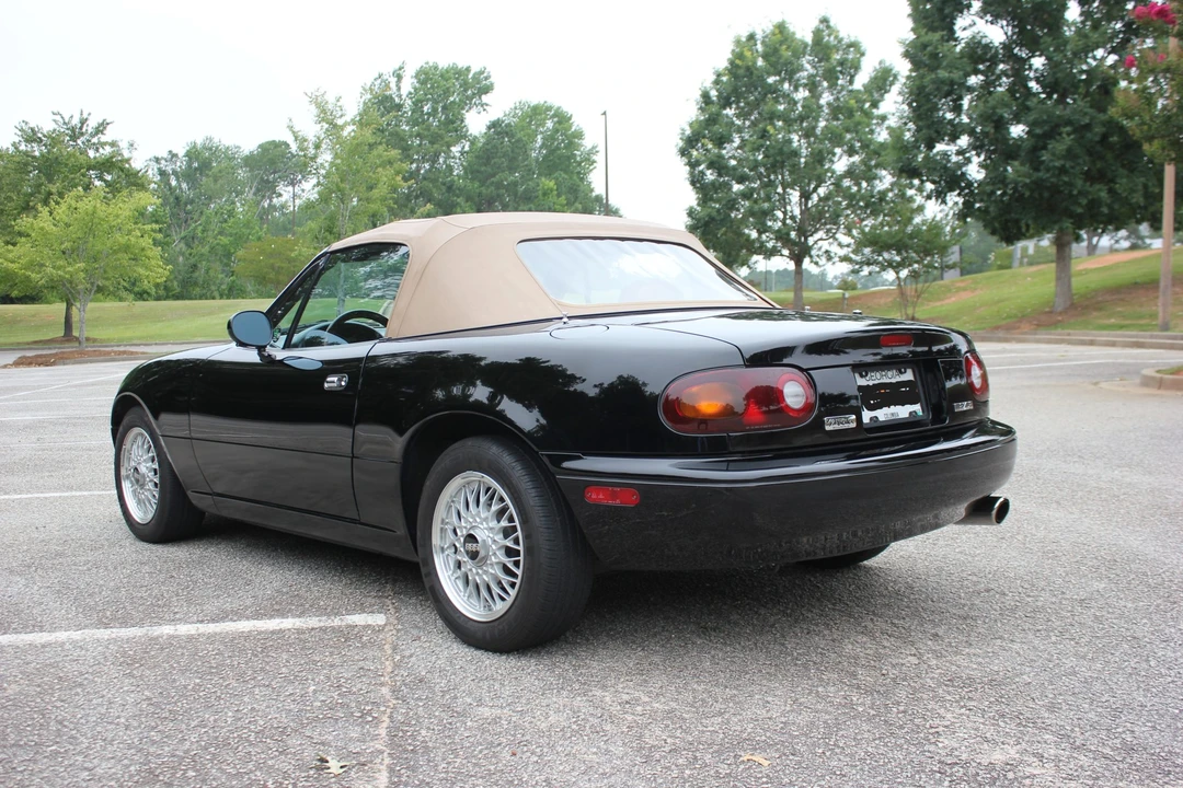 1992 Mazda NA MX-5 Miata - Image 4 of 31