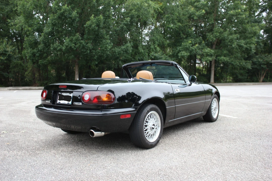 1992 Mazda NA MX-5 Miata - Image 14 of 31