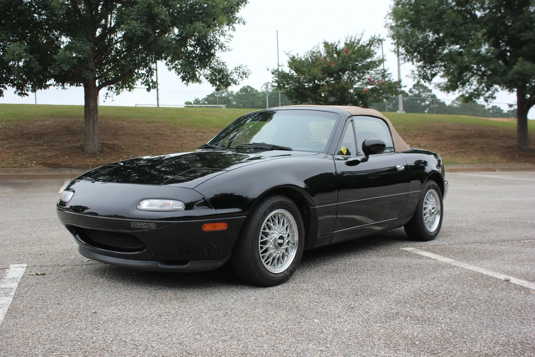 1992 Mazda NA MX-5 Miata - Image 9 of 31