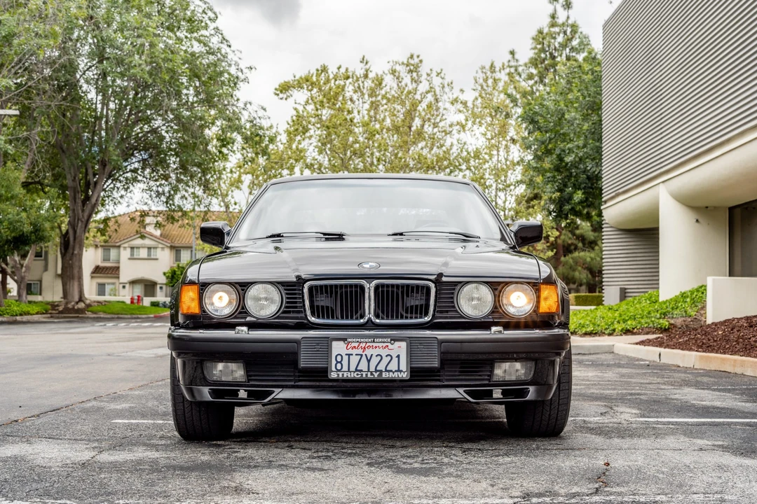 1993 BMW E32 7 Series - Image 16 of 31