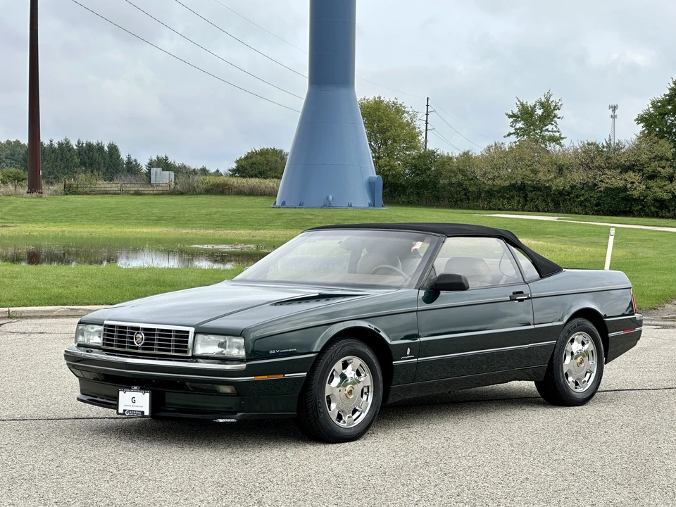 1993 Cadillac Allante - Image 18 of 31