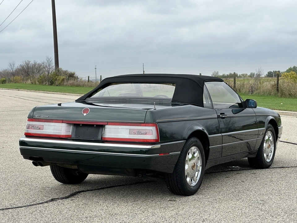 1993 Cadillac Allante - Image 23 of 31
