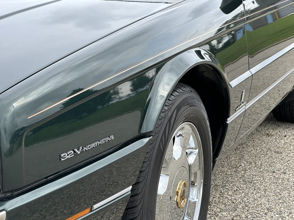 1993 Cadillac Allante - Image 31 of 31