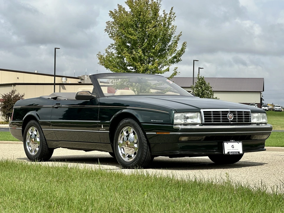 1993 Cadillac Allante - Image 14 of 31