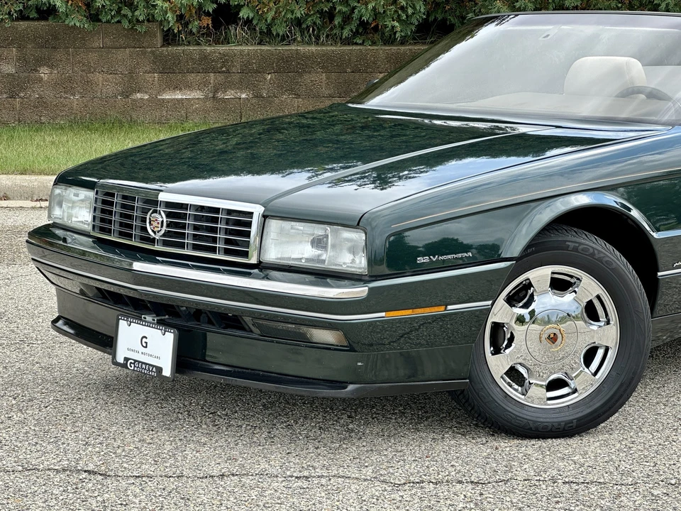 1993 Cadillac Allante - Image 28 of 31