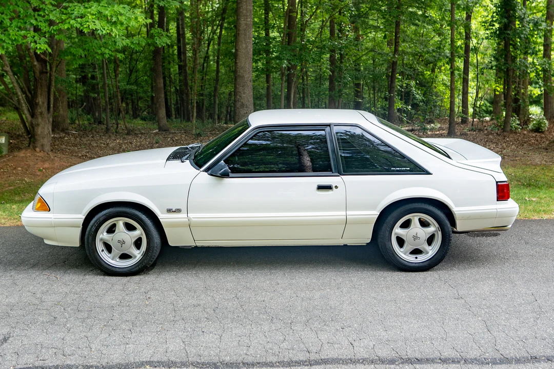 1993 Ford Mustang 3rd Gen - Image 25 of 31