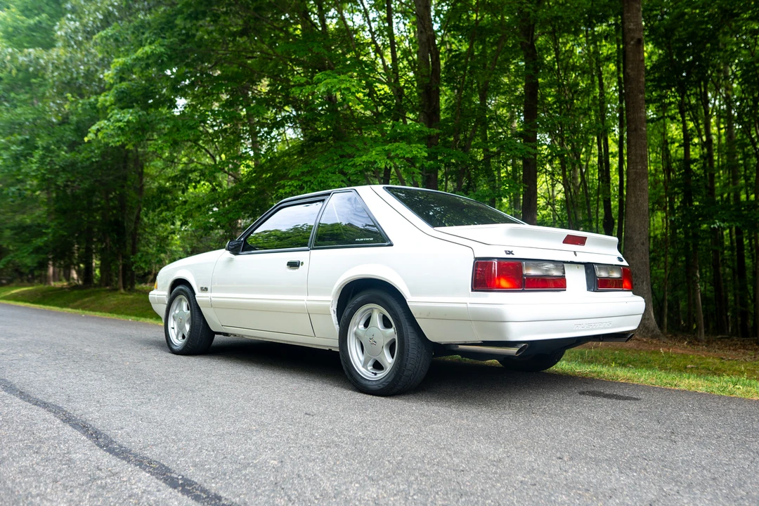 1993 Ford Mustang 3rd Gen - Image 19 of 31