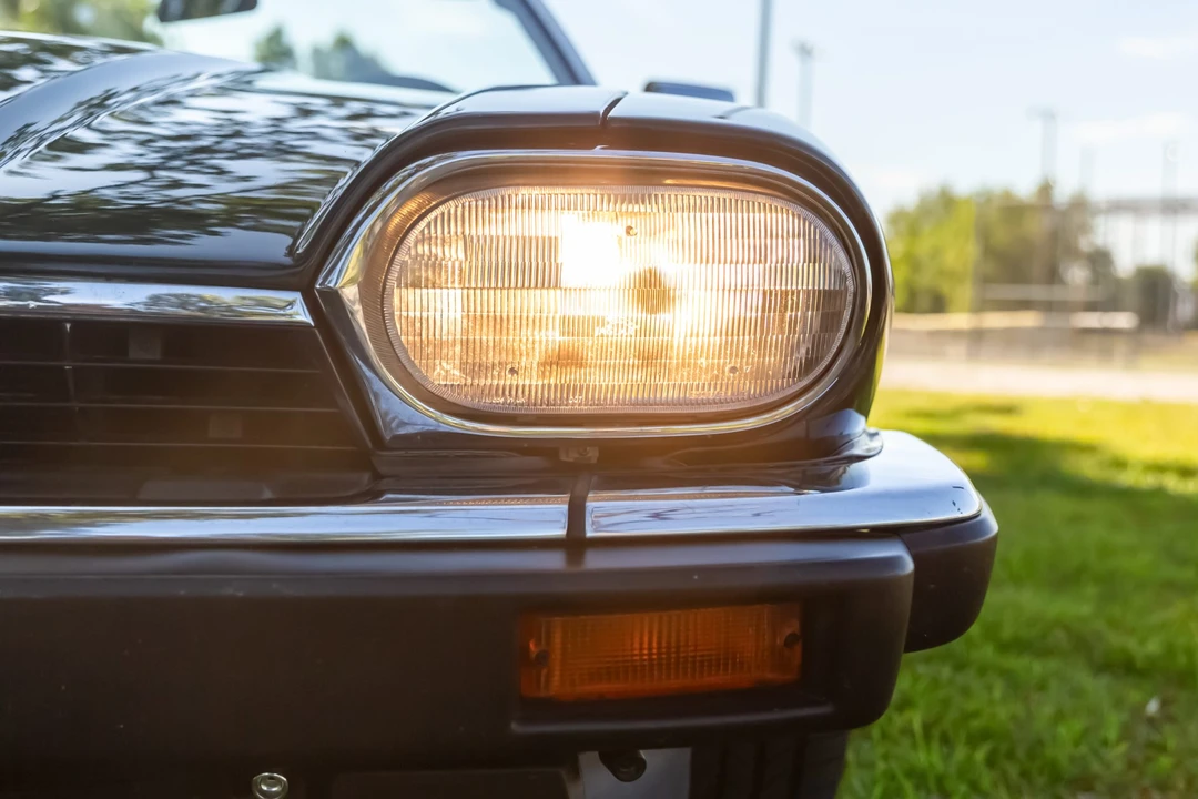 1993 Jaguar XJS Convertible - Image 23 of 31