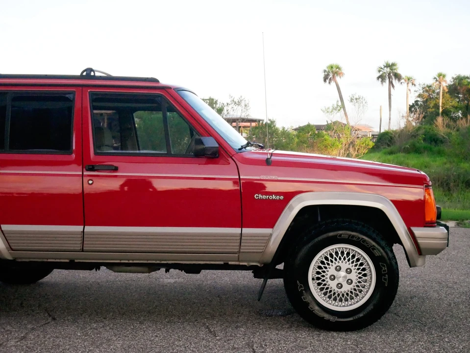 1993 Jeep XJ Cherokee - Image 21 of 31