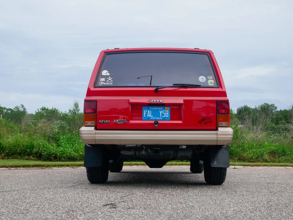 1993 Jeep XJ Cherokee - Image 9 of 31
