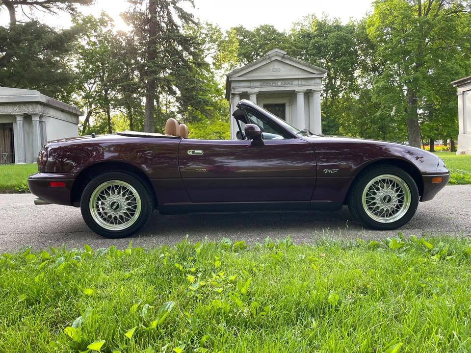 1995 Mazda NA MX-5 Miata - Image 13 of 31