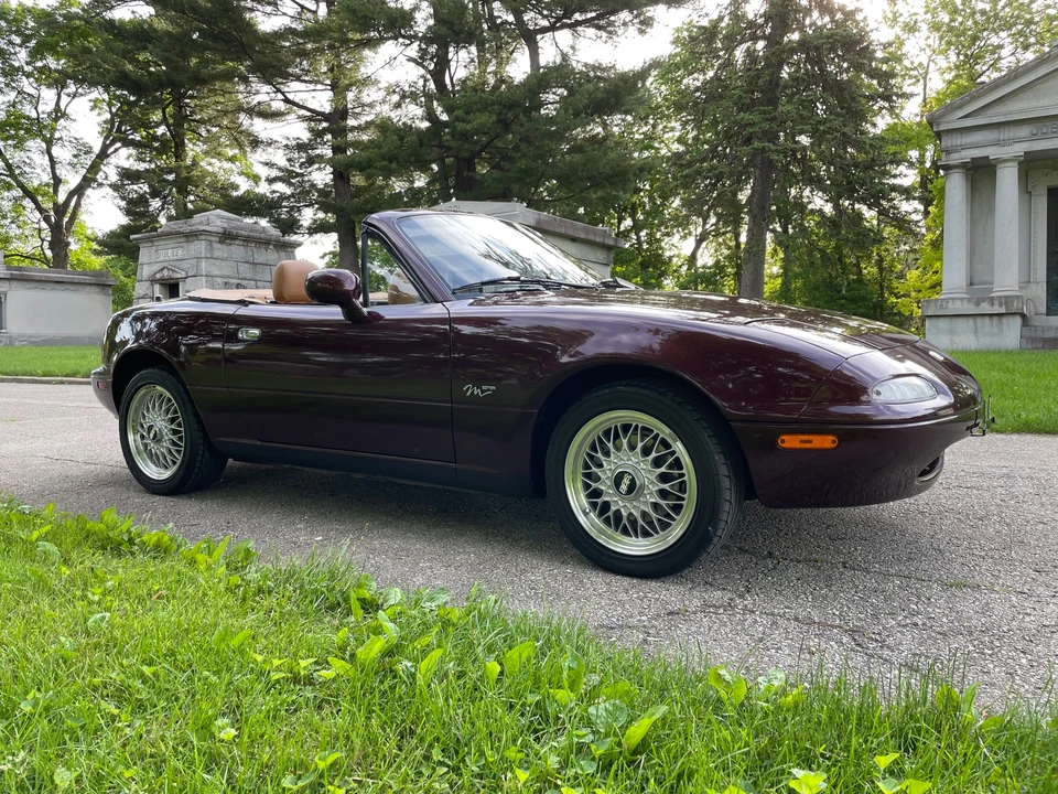 1995 Mazda NA MX-5 Miata - Image 11 of 31