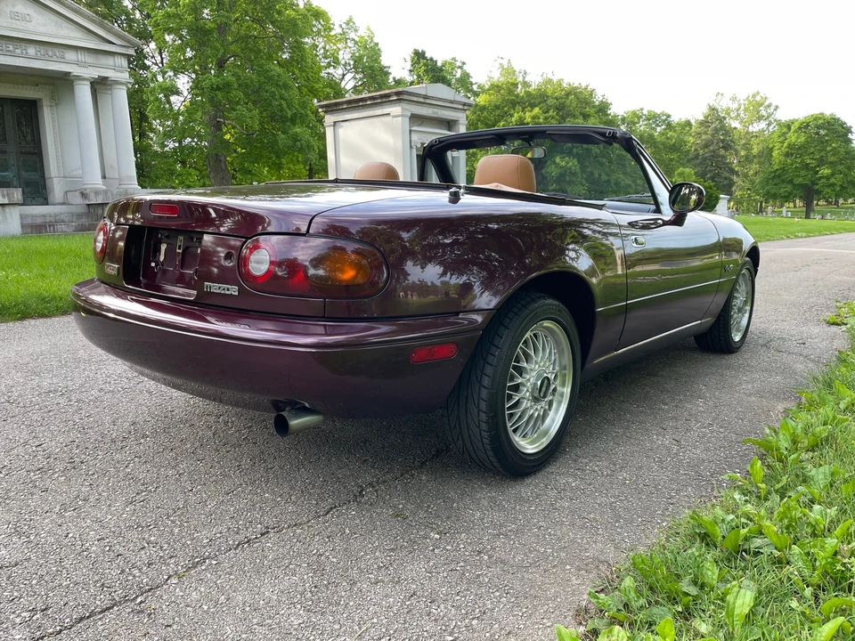 1995 Mazda NA MX-5 Miata - Image 18 of 31